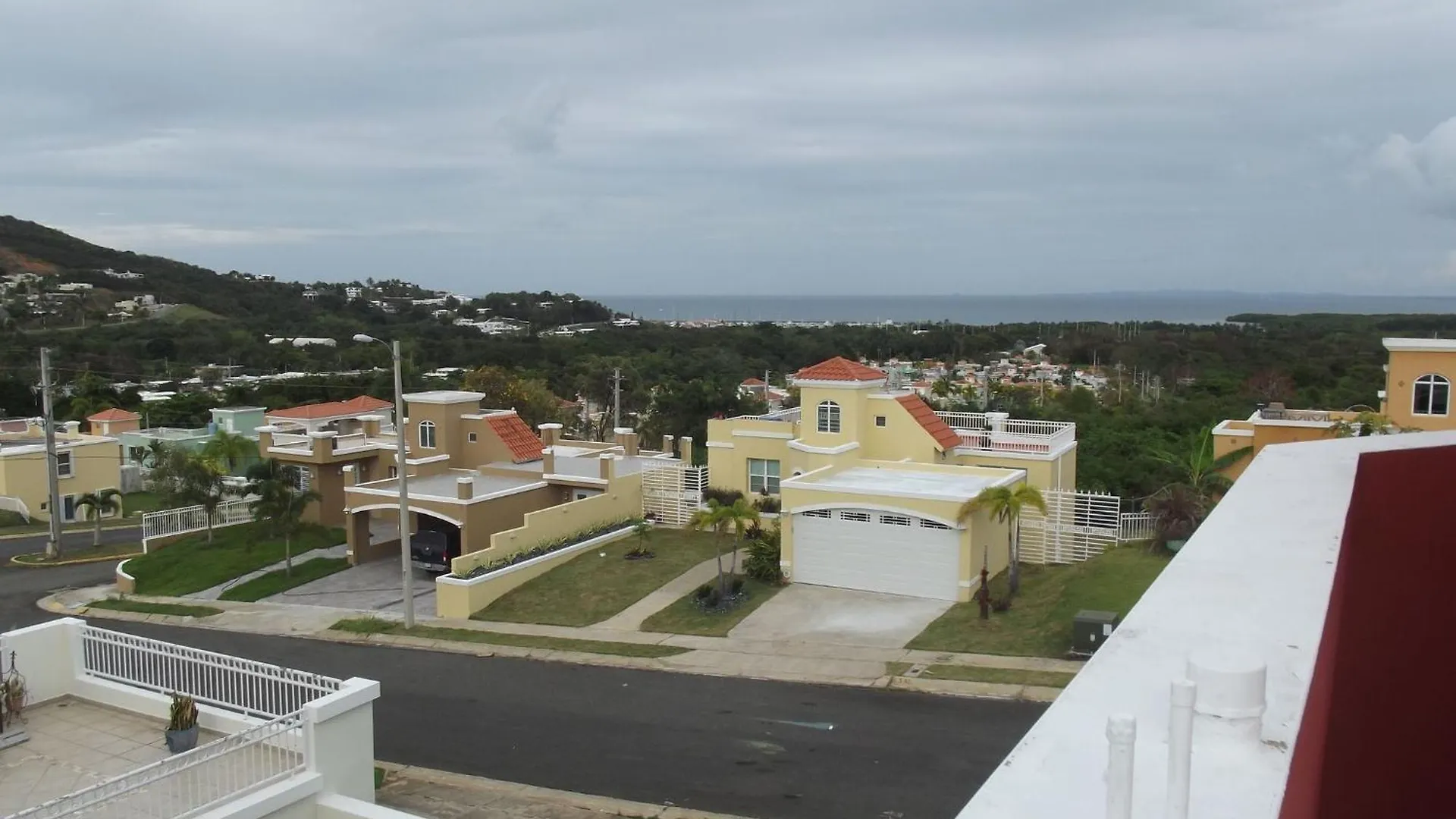 Beautiful Home At The Hill With Private Pool Ceiba 0*,